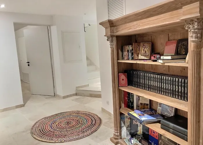 Вилла Soleada Sea View Heated Pool Beaches Сен-Рафаэль