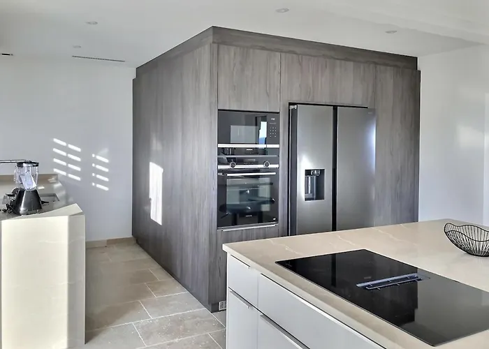 Soleada Sea View Heated Pool Beaches *